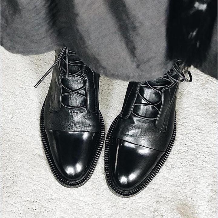 Eleganckie skórzane buty na obcasie dla kobiet – wyrafinowane i wygodne
