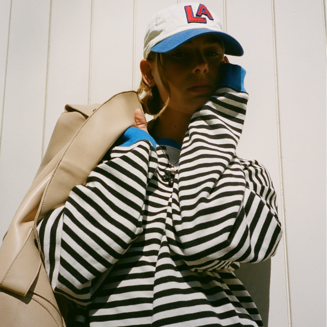 Zoe | Luźny sweter w paski 7