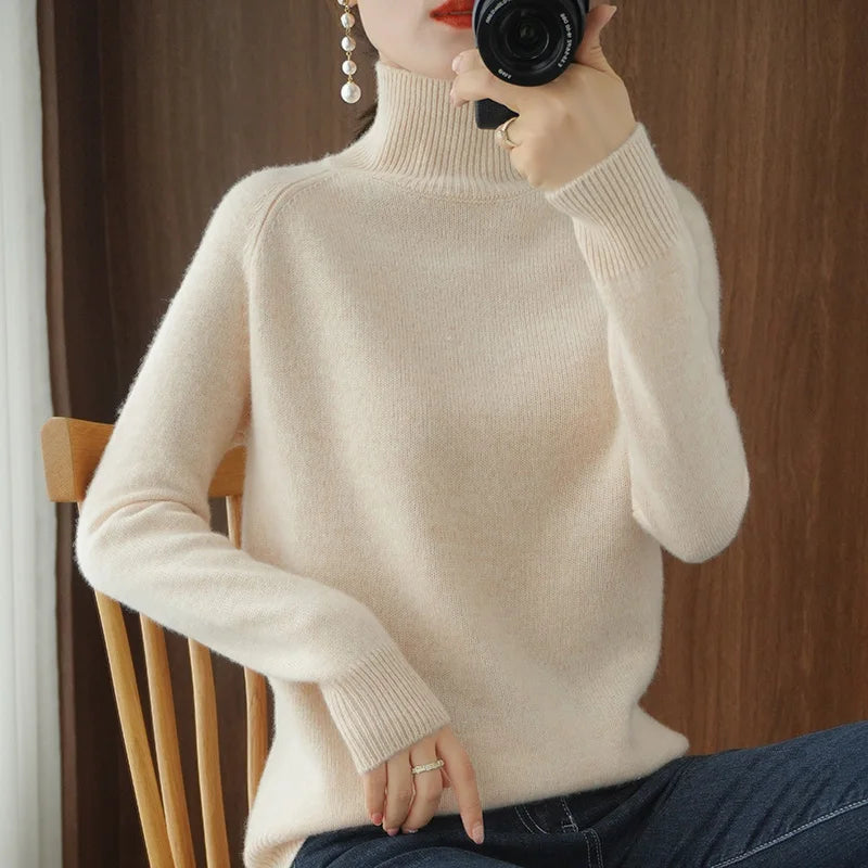 Zoviska | Merino wool sweater with high neckline 14