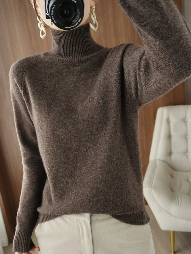 Zoviska | Merino wool sweater with high neckline 2