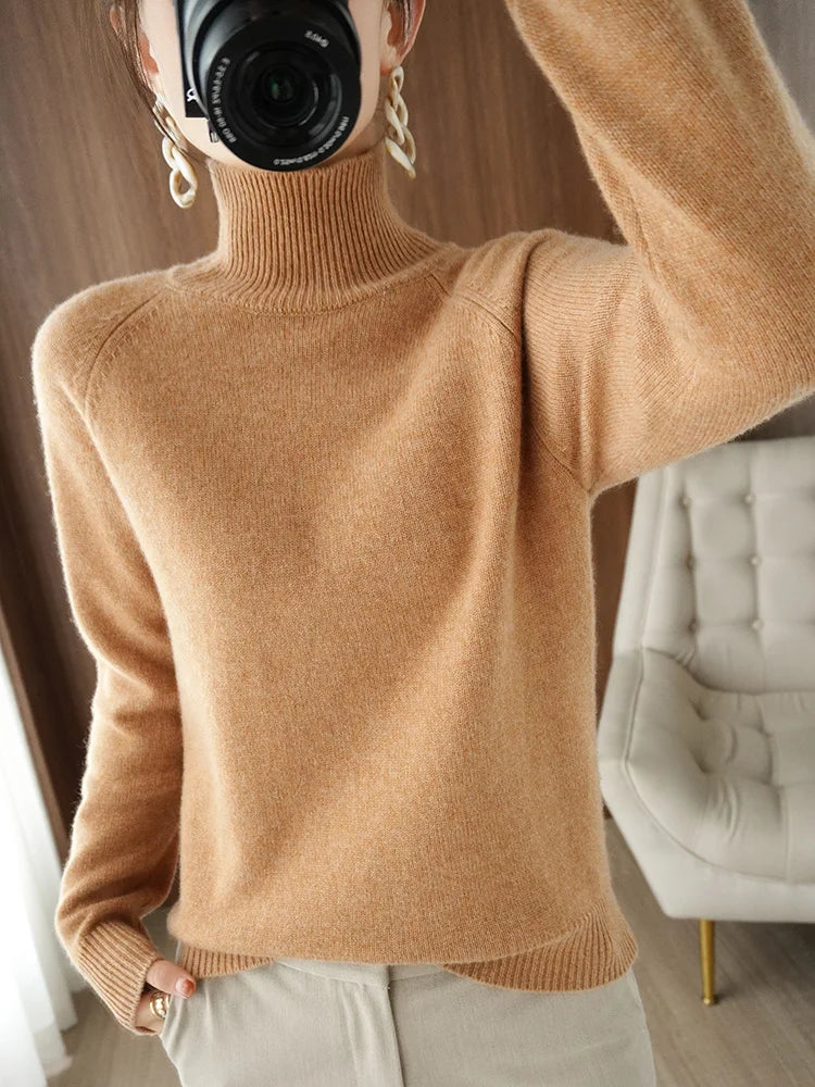 Zoviska | Merino wool sweater with high neckline 5