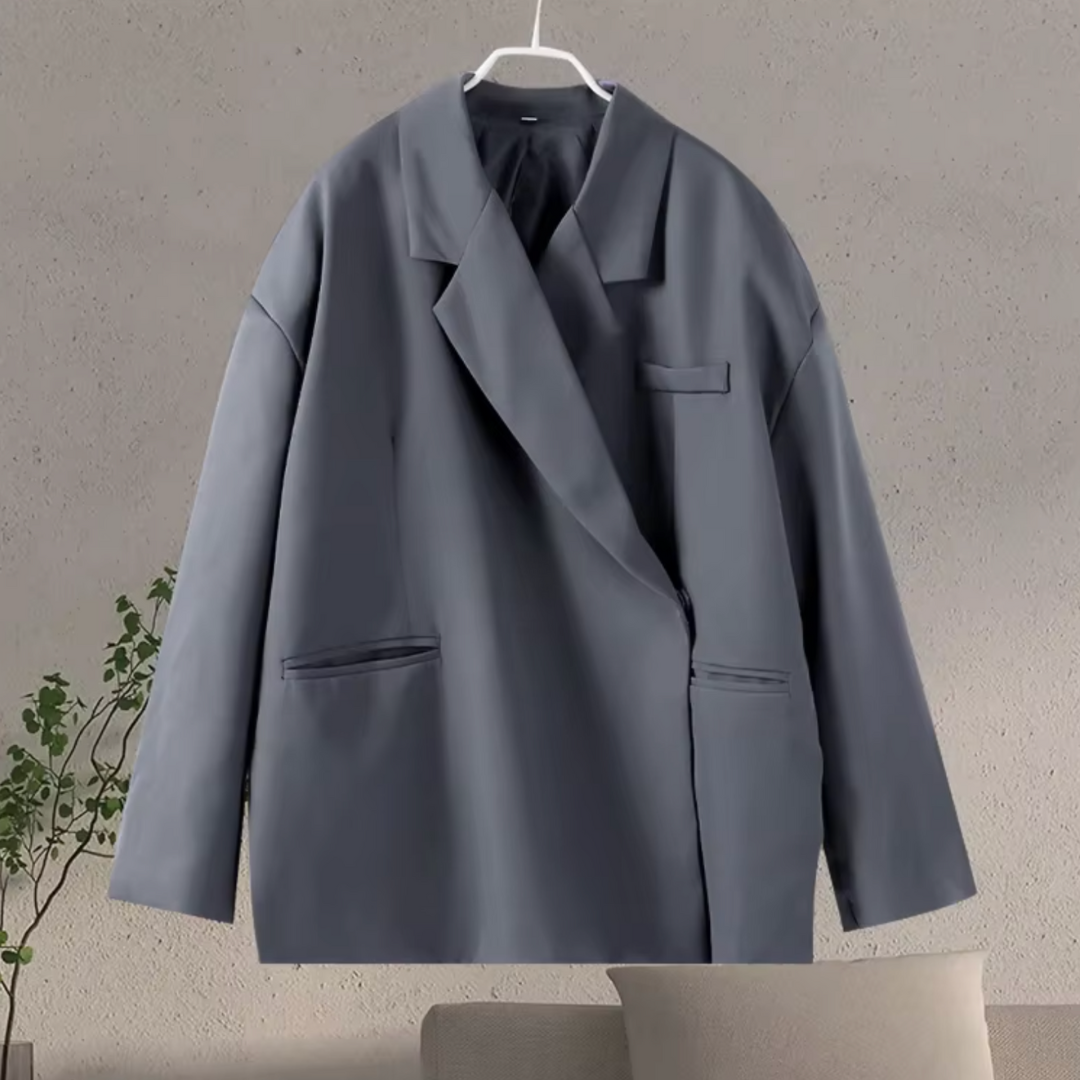 ByRoza | Luźny trencz o eleganckim wykończeniu