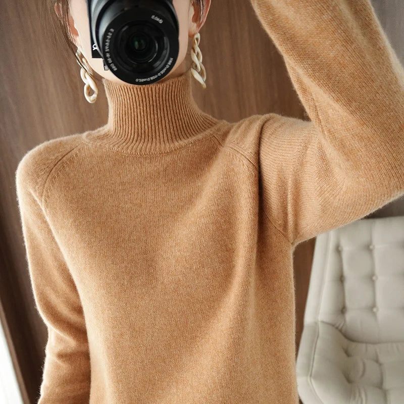 Zoviska | Merino wool sweater with high neckline 6